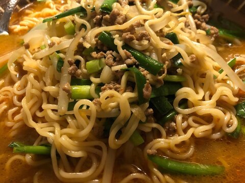 自宅で簡単★インスタント麺で台湾ラーメン